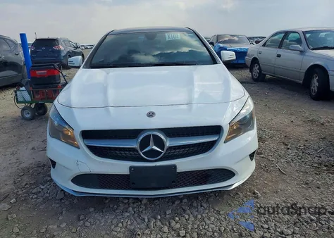 2018 Mercedes-Benz Cla 250 4Matic z USA, uszkodzony, nr VIN WDDSJ4GB2JN627863